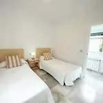 Gran Con Piscina Cerca De Puerto Banus By Villa *