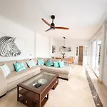 Villa Gran Con Piscina Cerca De Puerto Banus By