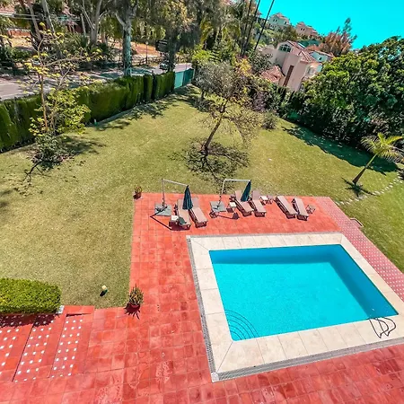 Gran Con Piscina Cerca De Puerto Banus Willa Marbella