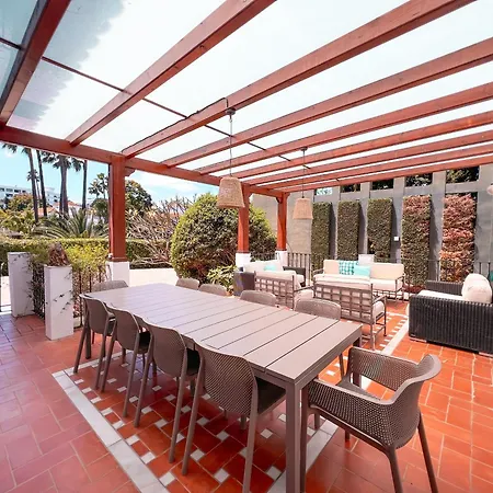Villa Gran Con Piscina Cerca De Puerto Banus *