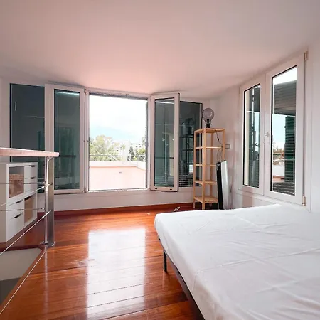 Gran Con Piscina Cerca De Puerto Banus *