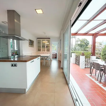 Villa Gran Con Piscina Cerca De Puerto Banus Marbella