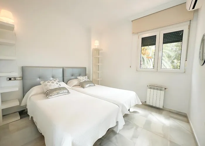 Gran Con Piscina Cerca De Puerto Banus By * Marbella