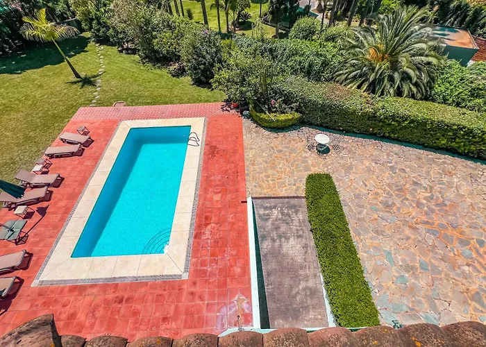 Gran Con Piscina Cerca De Puerto Banus By