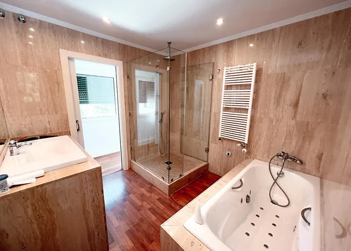 Gran Con Piscina Cerca De Puerto Banus By Βίλα
